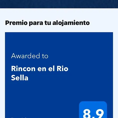 Rincon En El Rio Sella アパート